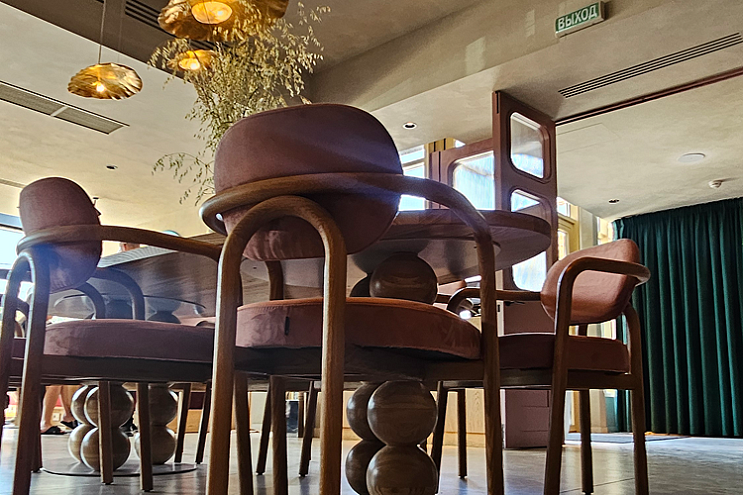 Бистро "Земляне" - авторская мебель для гастрономического концепта